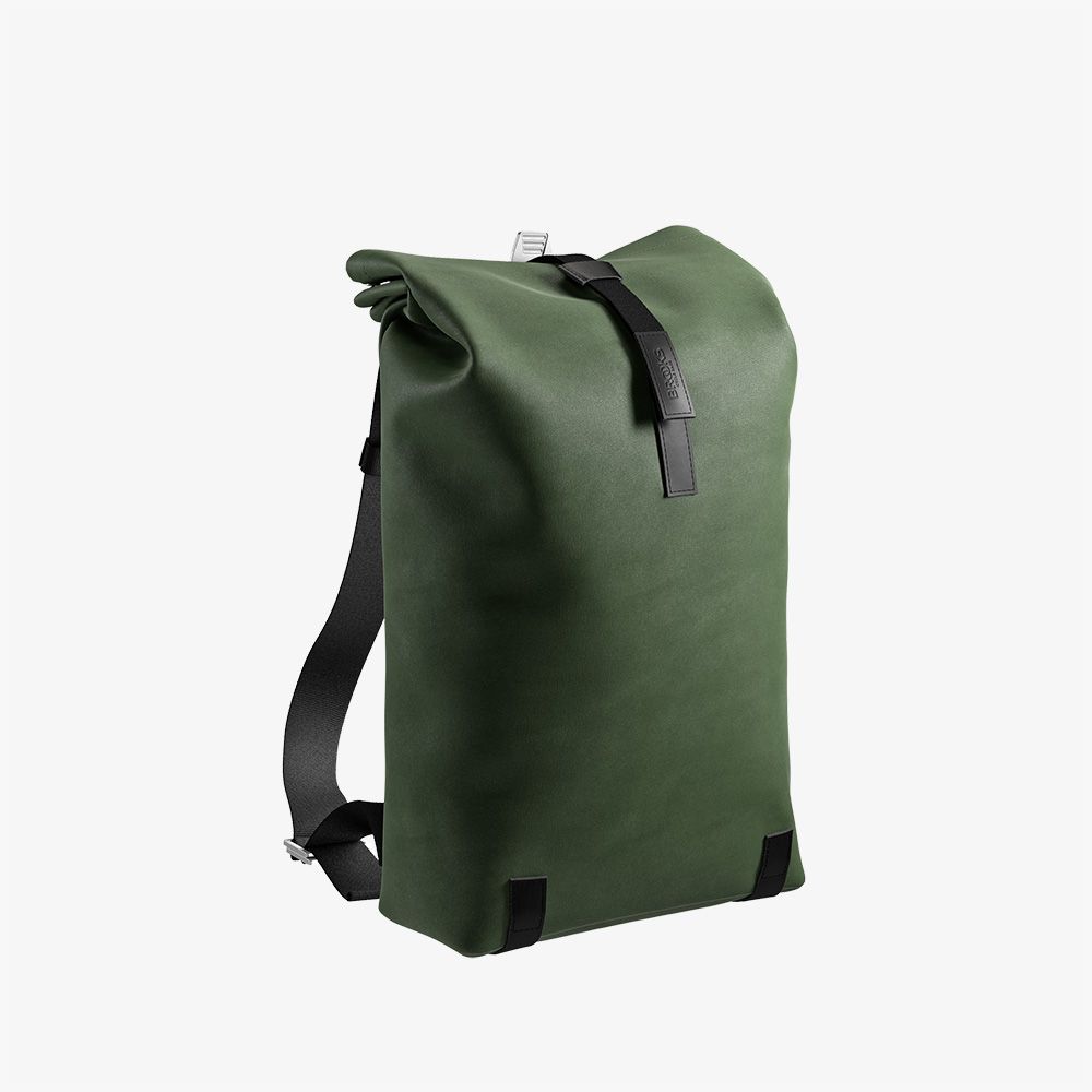 bb043-a07282-pickwick-cotton_canvas-26l-forest-3-4_2 Brooks Pickwick